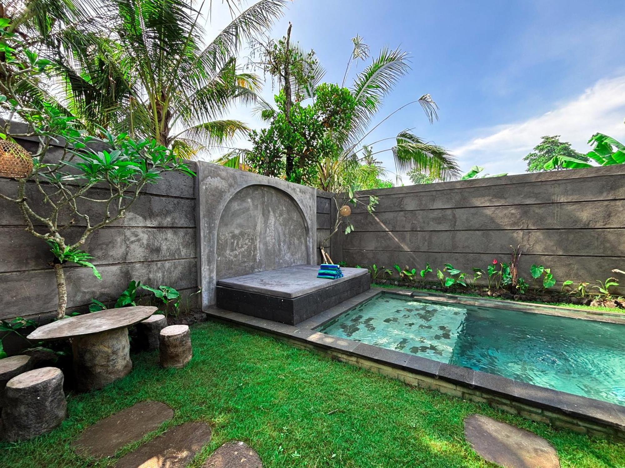 Villa Pradnya By Prasi *